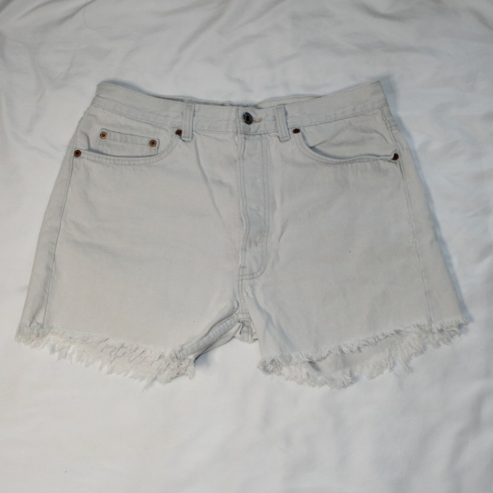 Vintage Levi Cut Off Frayed Distressed Jean Shorts